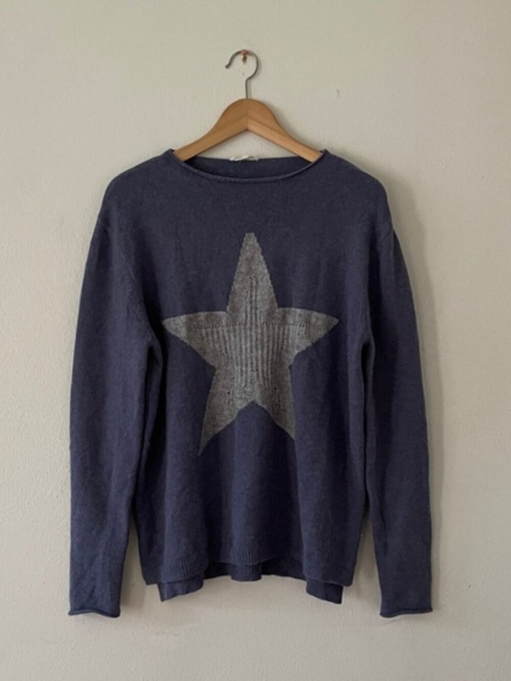 Easel Star Sweater Blue Gray Coastal